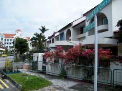 Bedok Ria (D16), Terrace #572619361